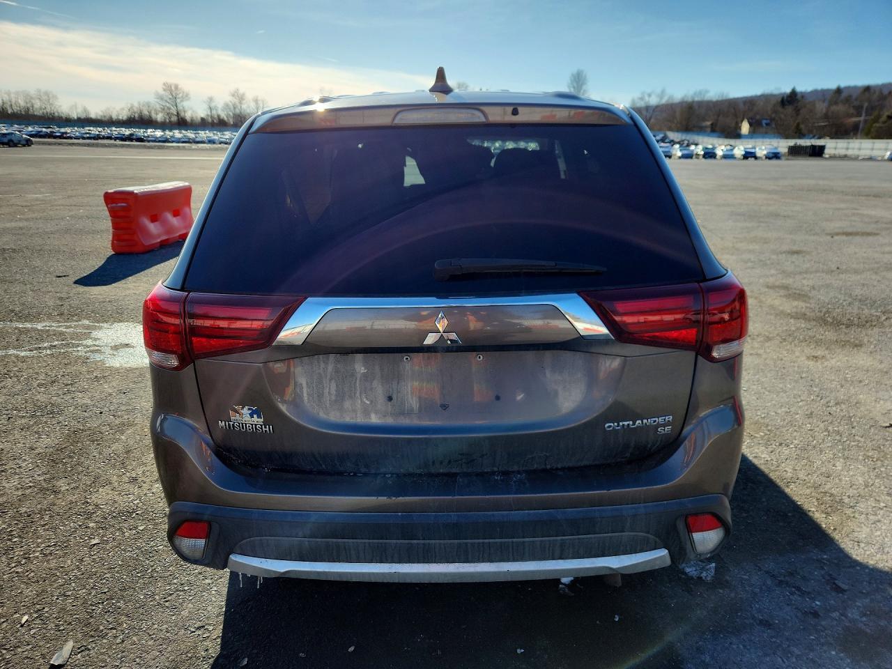2017 MITSUBISHI outlander