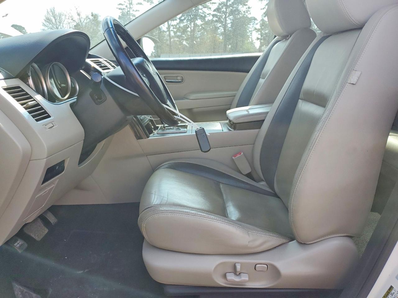 2011 MAZDA CX-9