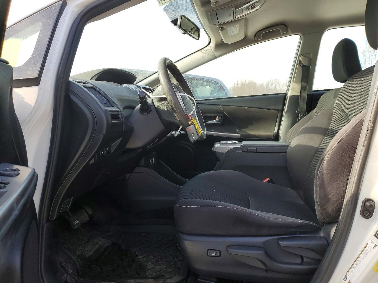 2015 TOYOTA PRIUS V