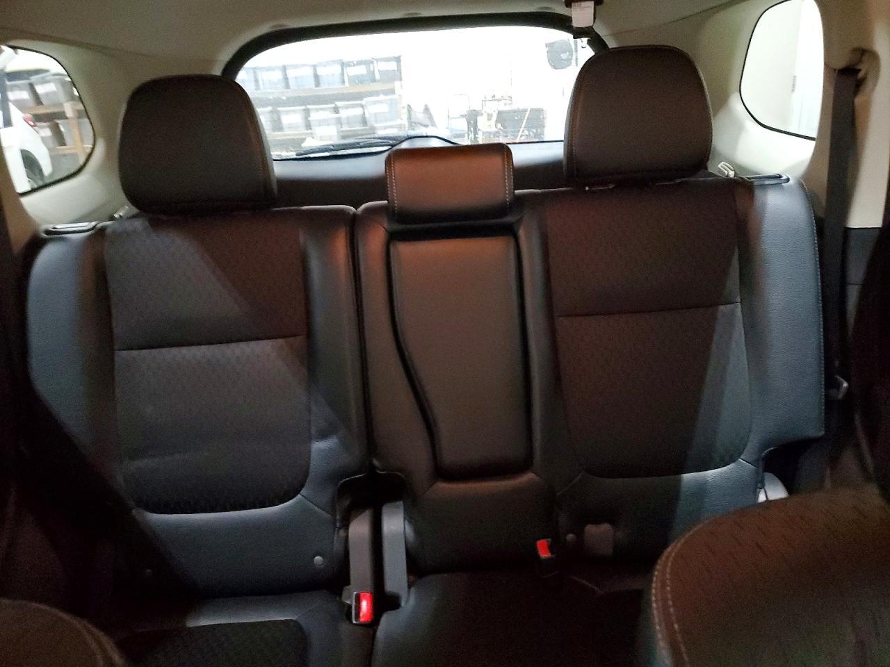 2015 MITSUBISHI outlander