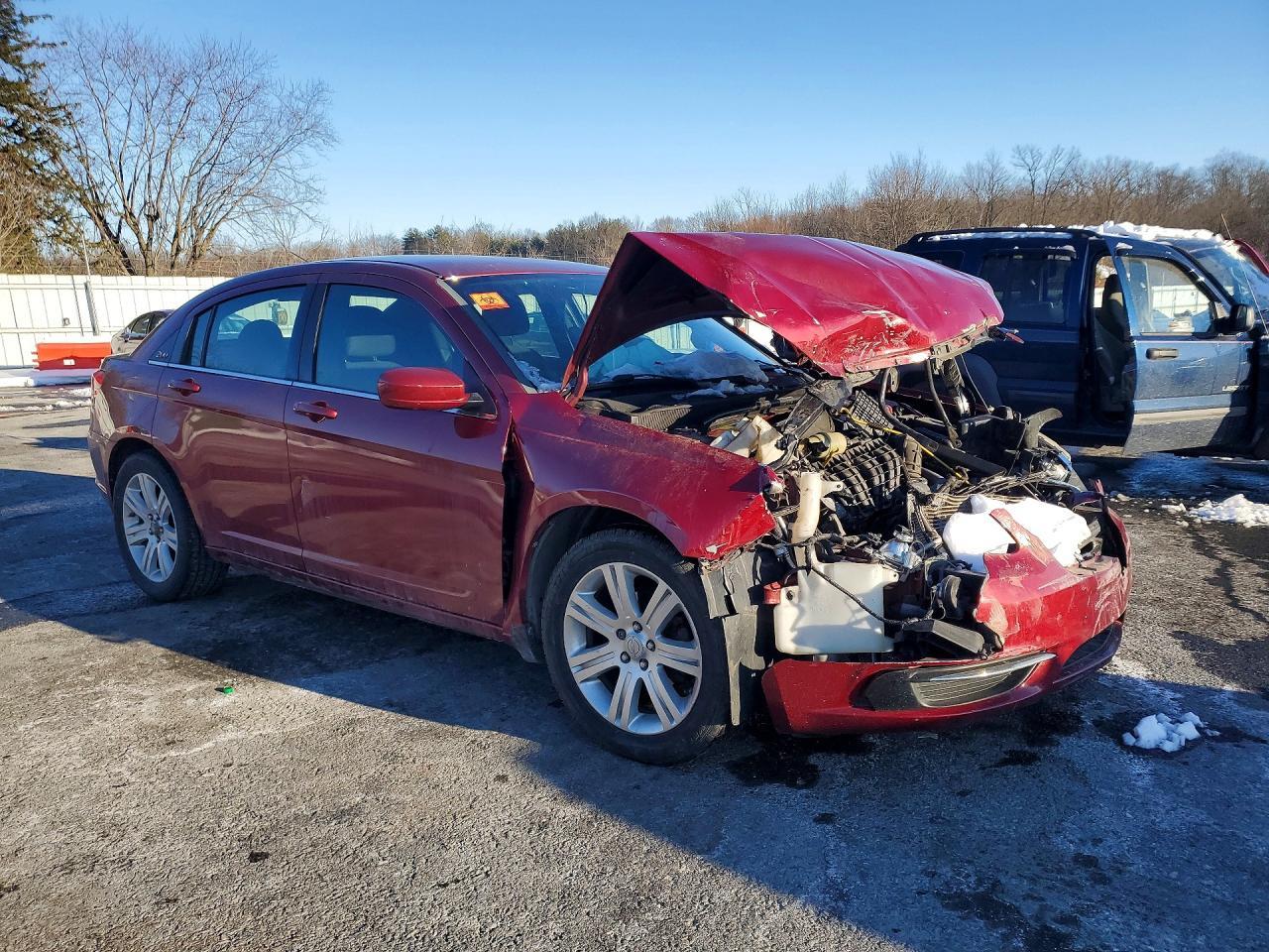 2013 CHRYSLER 200