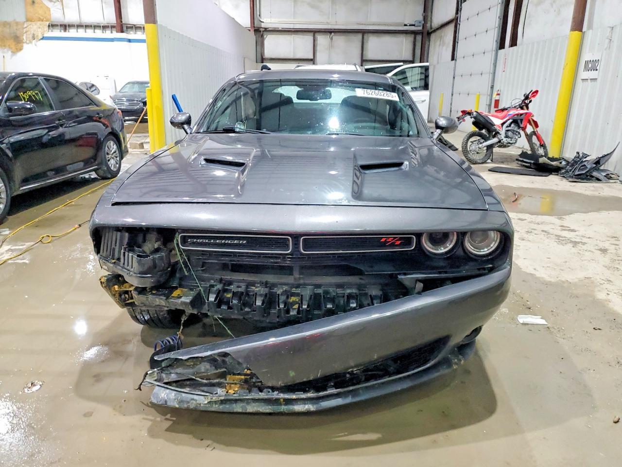 2017 DODGE Challenger