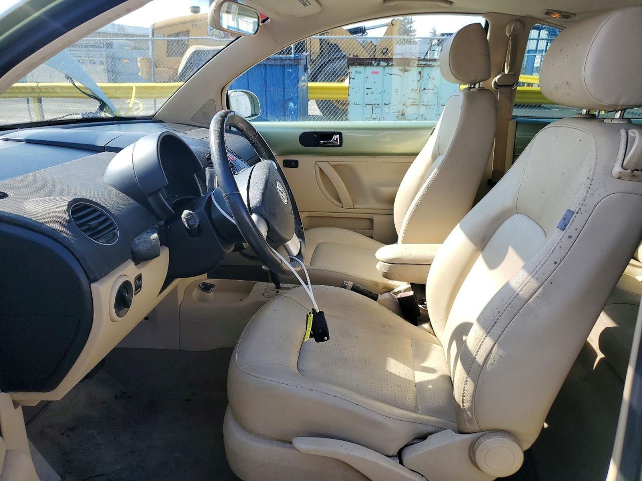 2009 VOLKSWAGEN Beetle