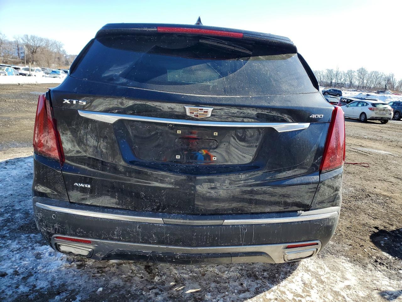 2021 CADILLAC XT5