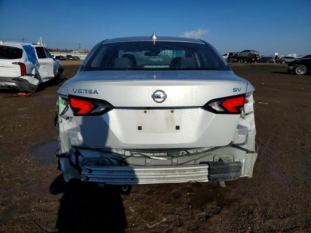 2021 NISSAN VERSA