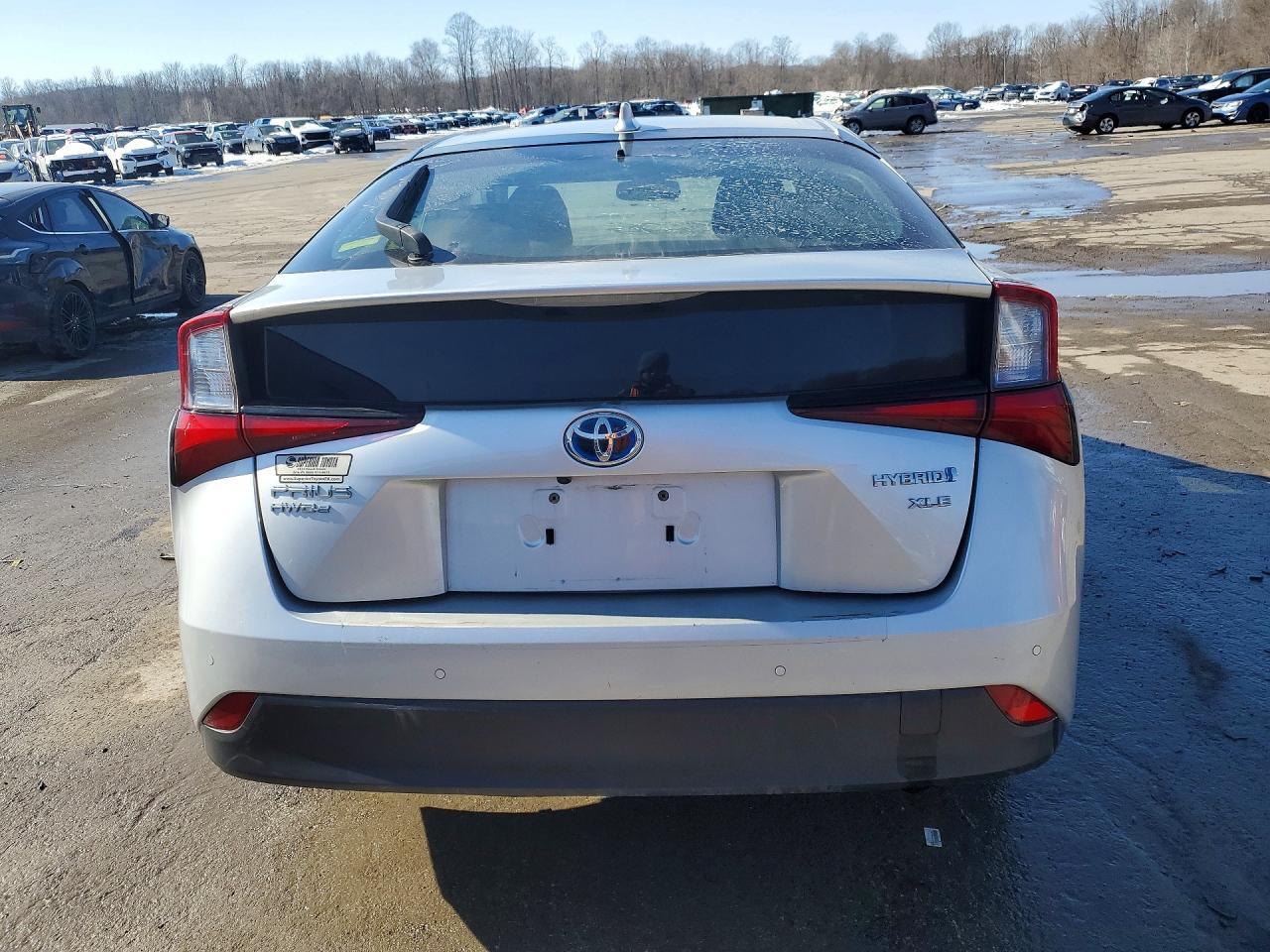 2020 TOYOTA PRIUS