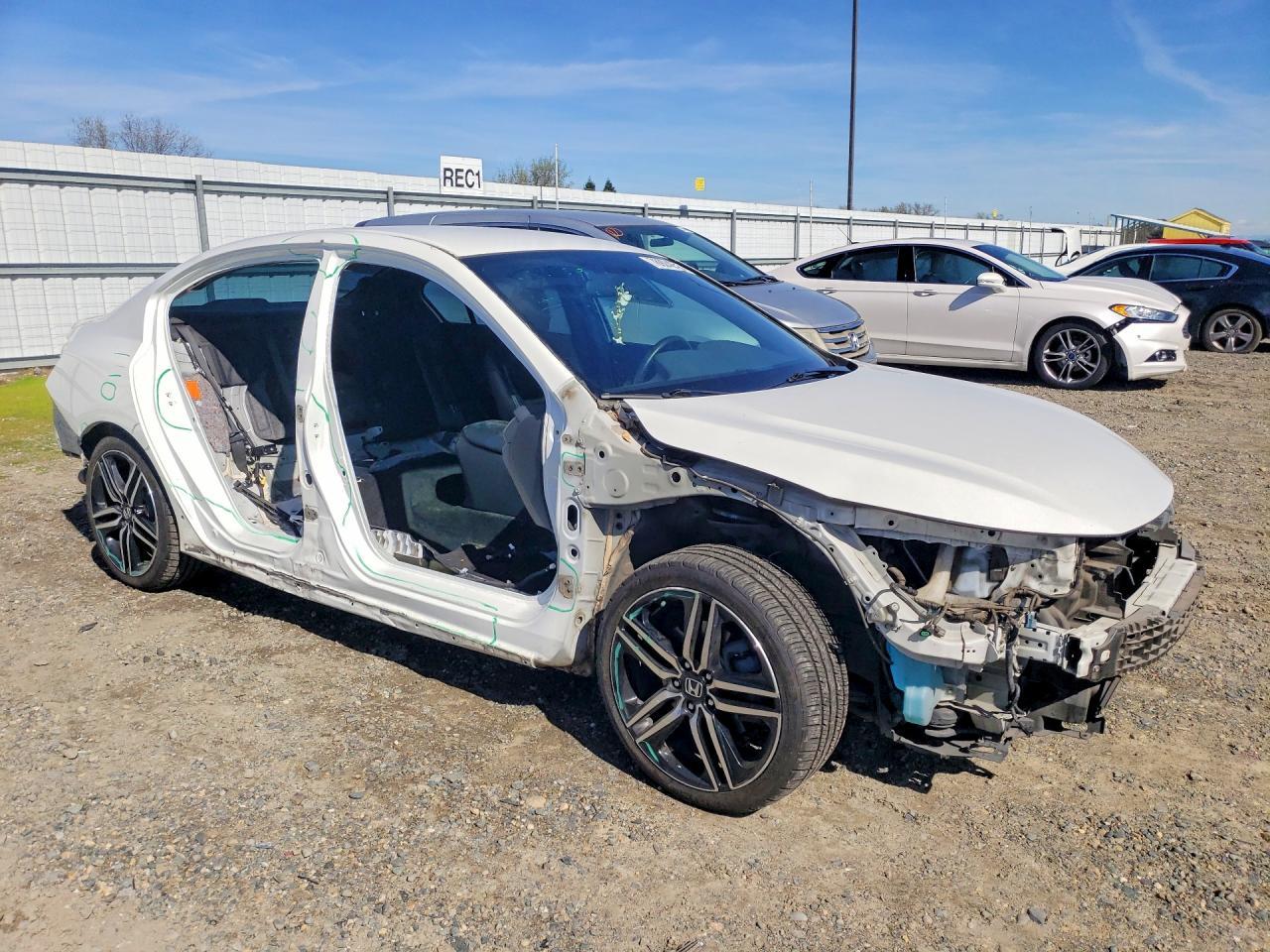 2017 HONDA ACCORD