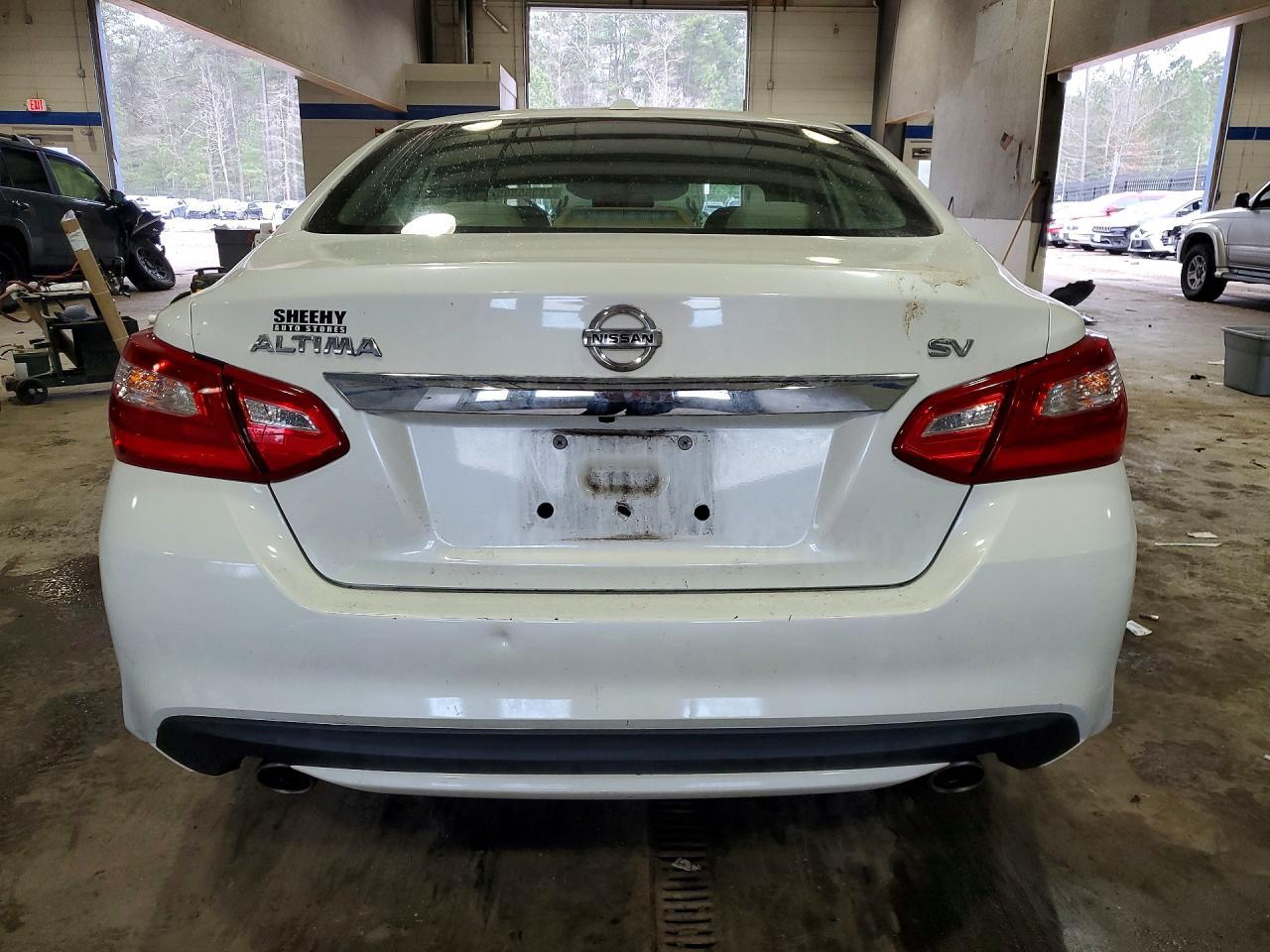 2017 NISSAN ALTIMA