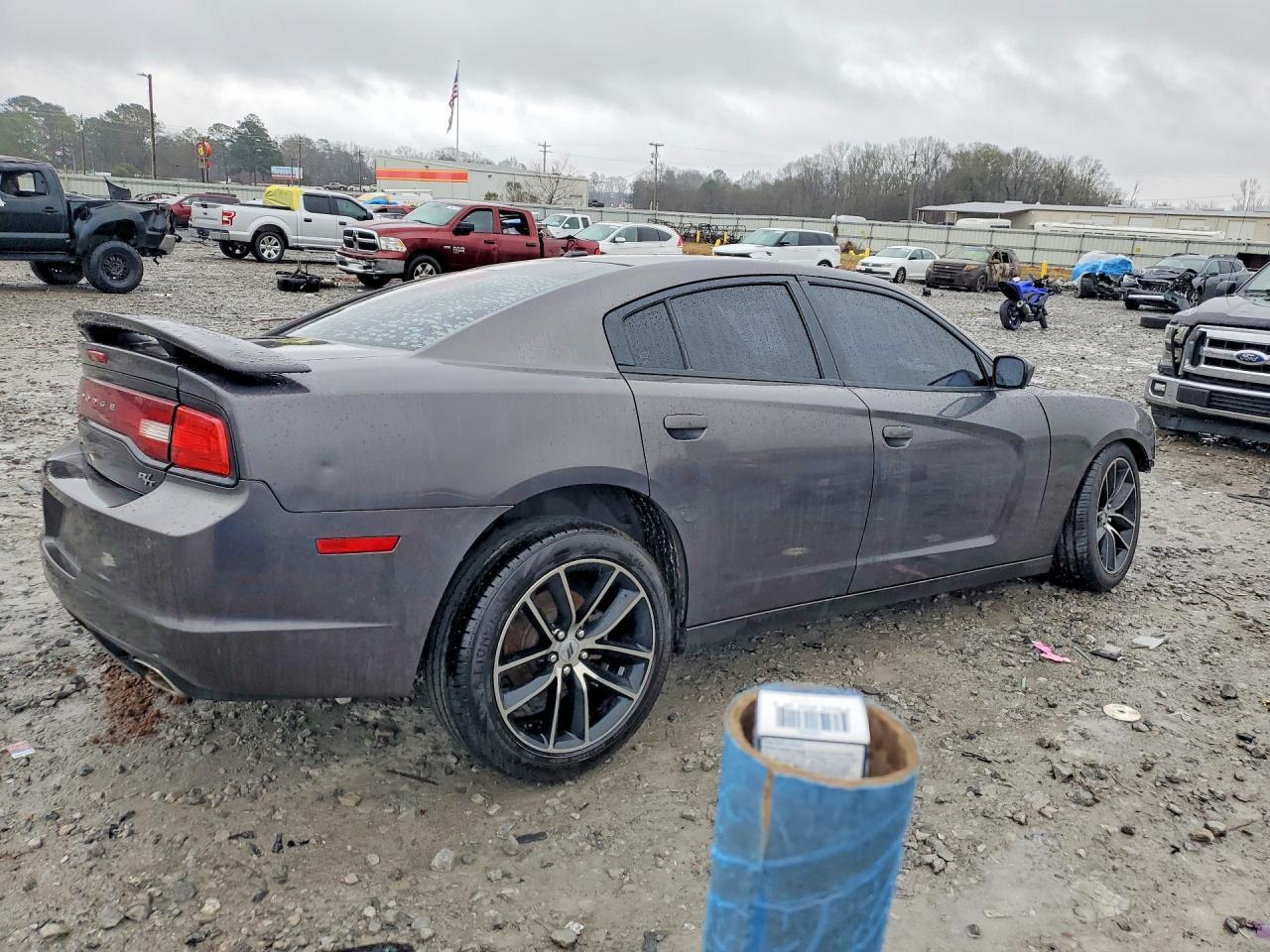 2013 DODGE CHARGER