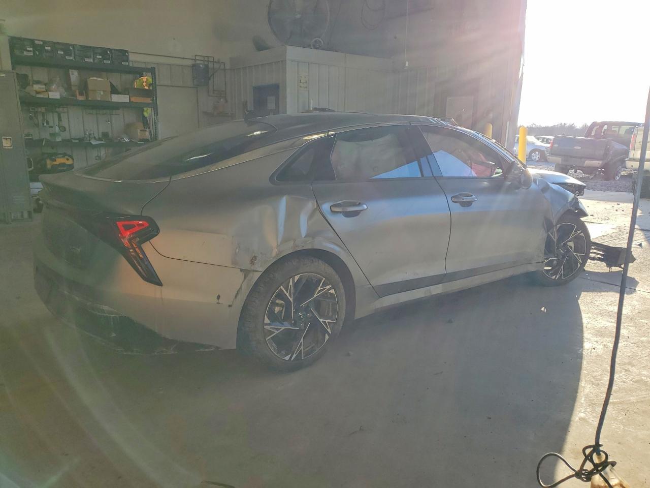 2025 KIA K5