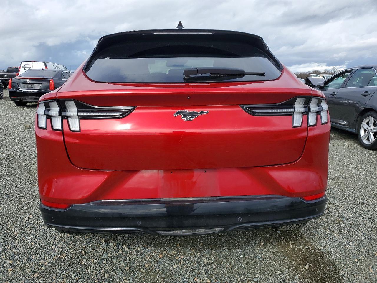 2022 FORD Mustang Mach-E