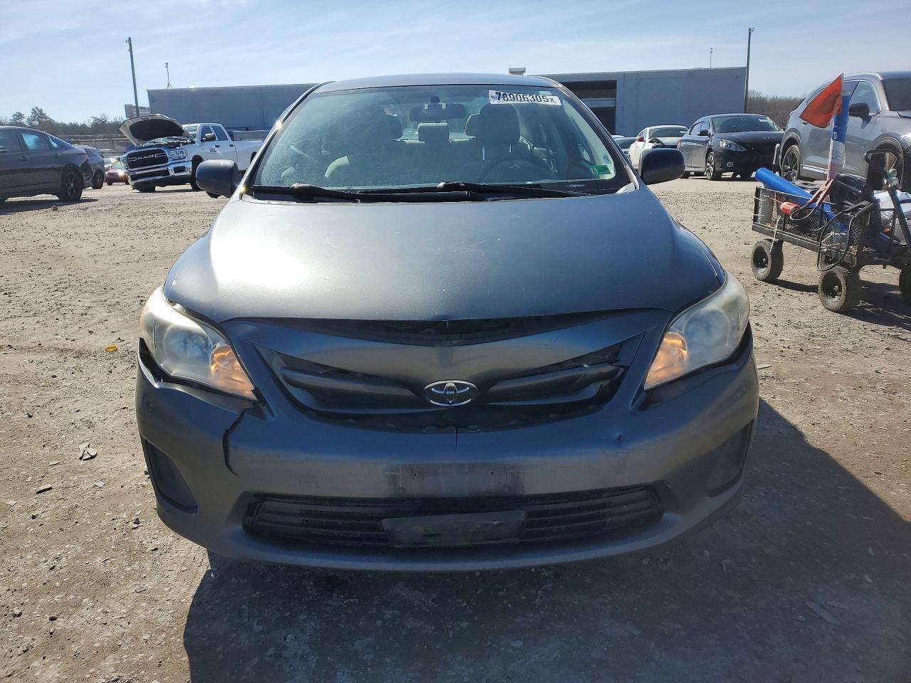 2013 TOYOTA COROLLA