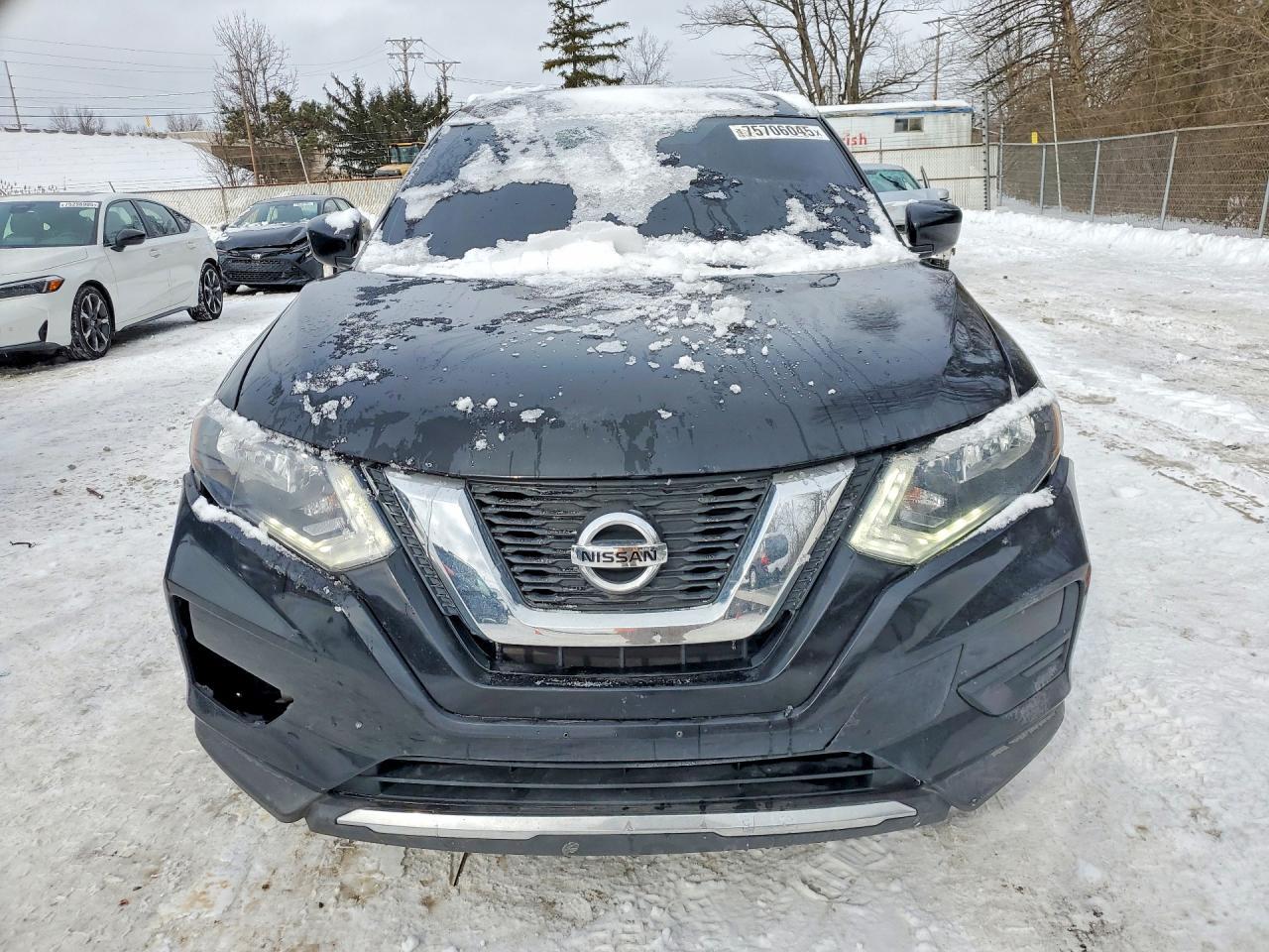 2017 NISSAN ROGUE