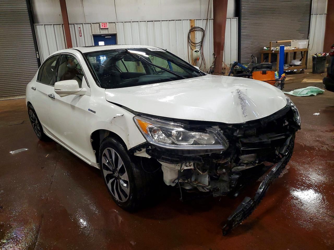 2017 HONDA ACCORD