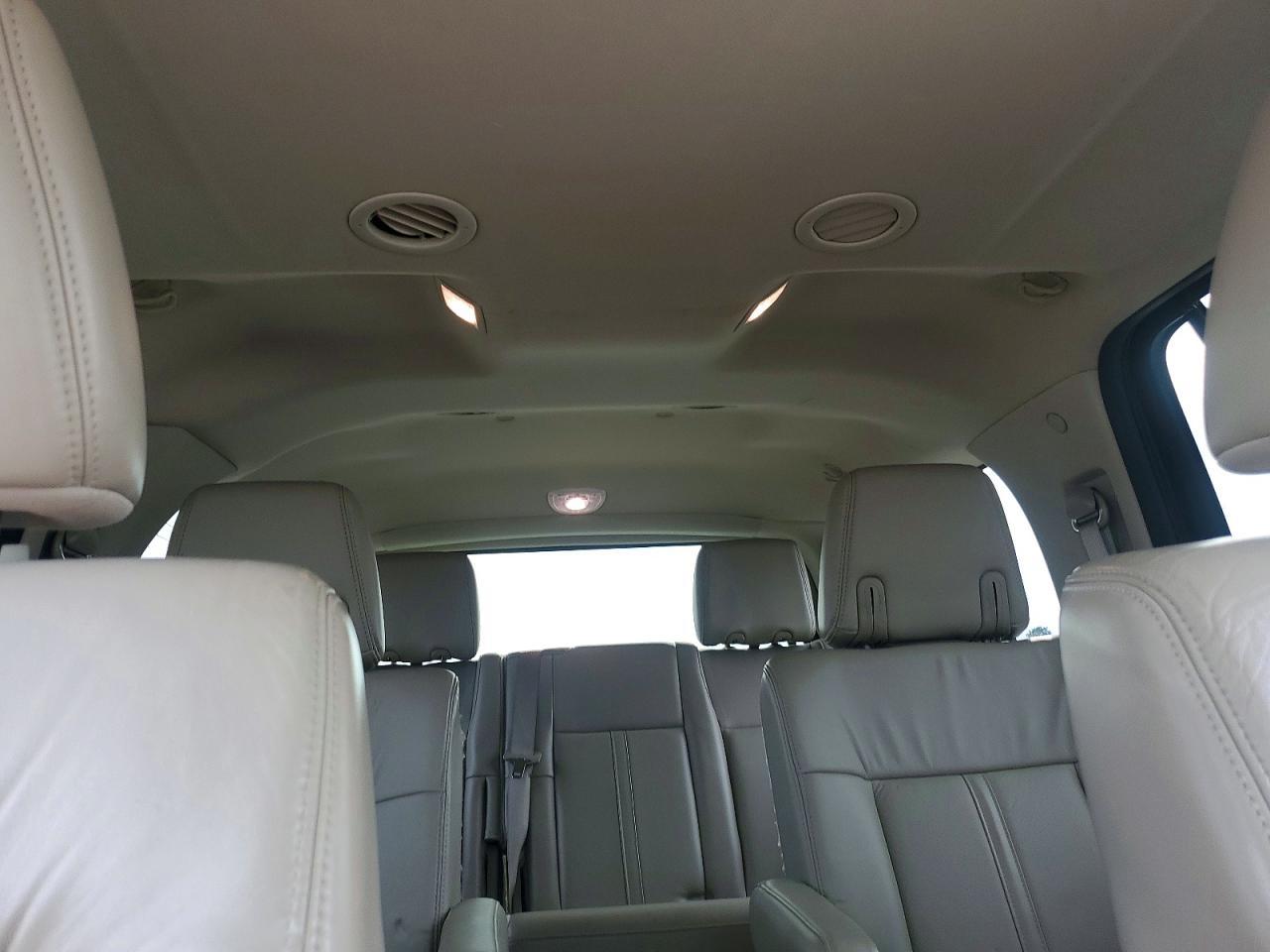 2016 LINCOLN Navigator