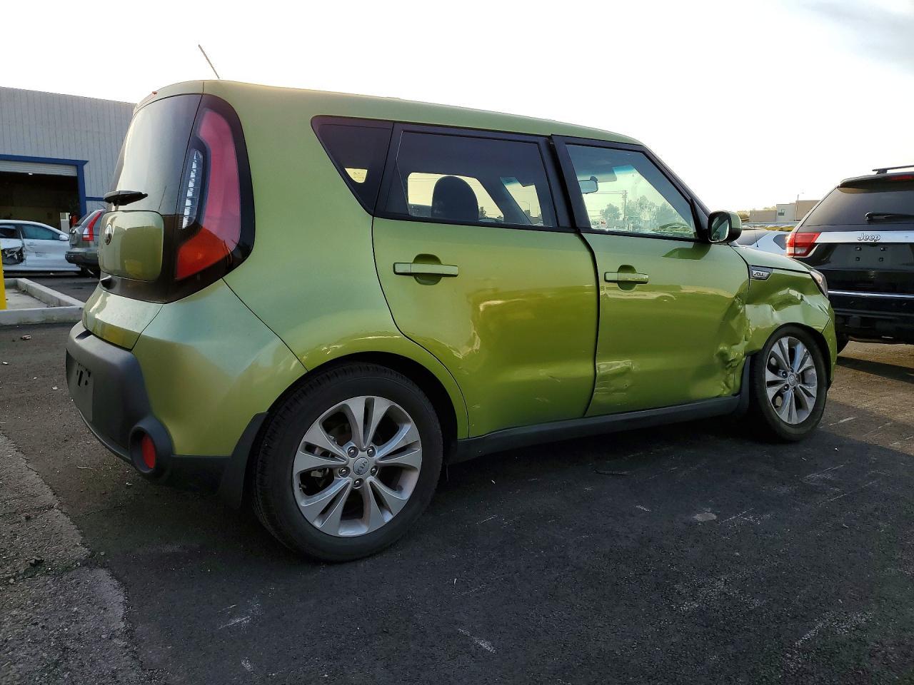 2015 KIA SOUL