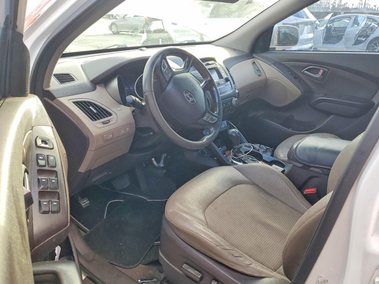 2014 HYUNDAI TUCSON