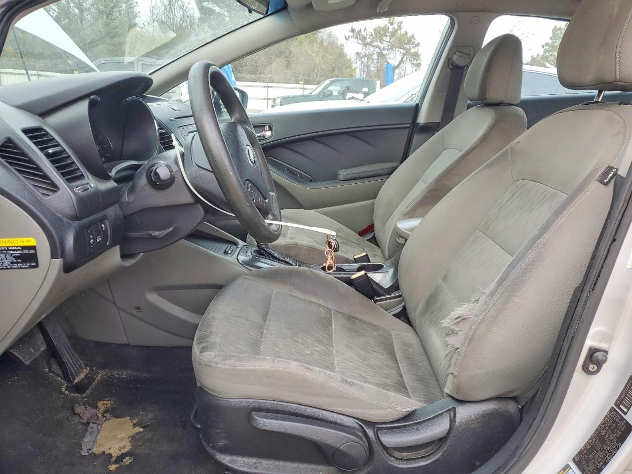 2015 KIA FORTE