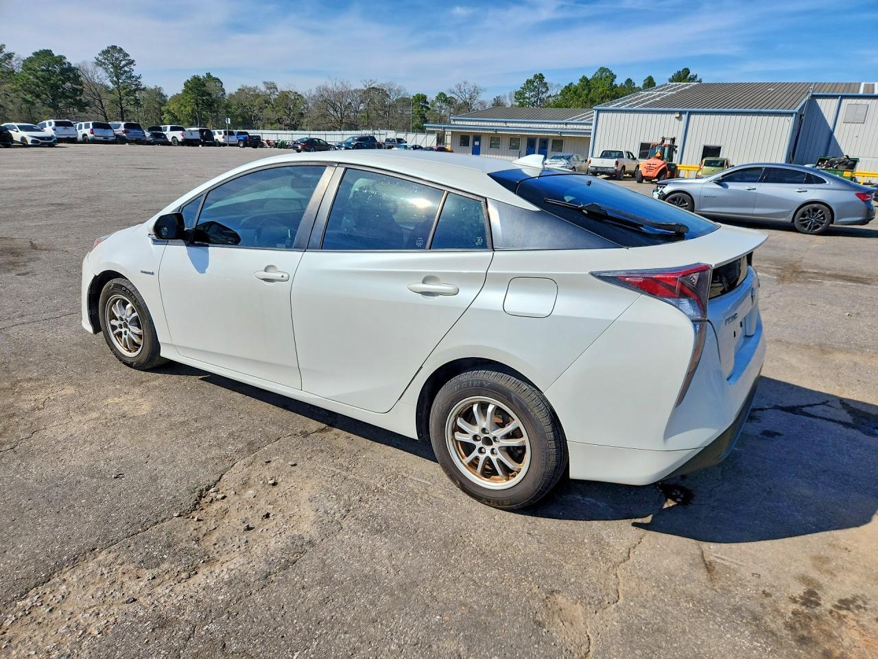2016 TOYOTA PRIUS