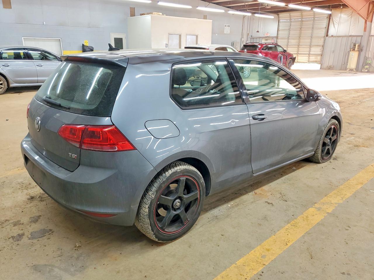 2015 VOLKSWAGEN GOLF