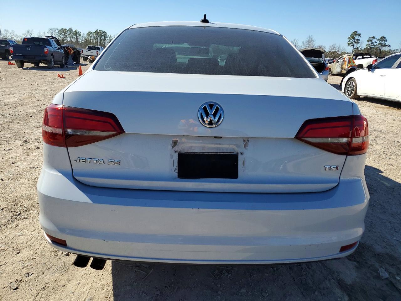 2017 VOLKSWAGEN JETTA