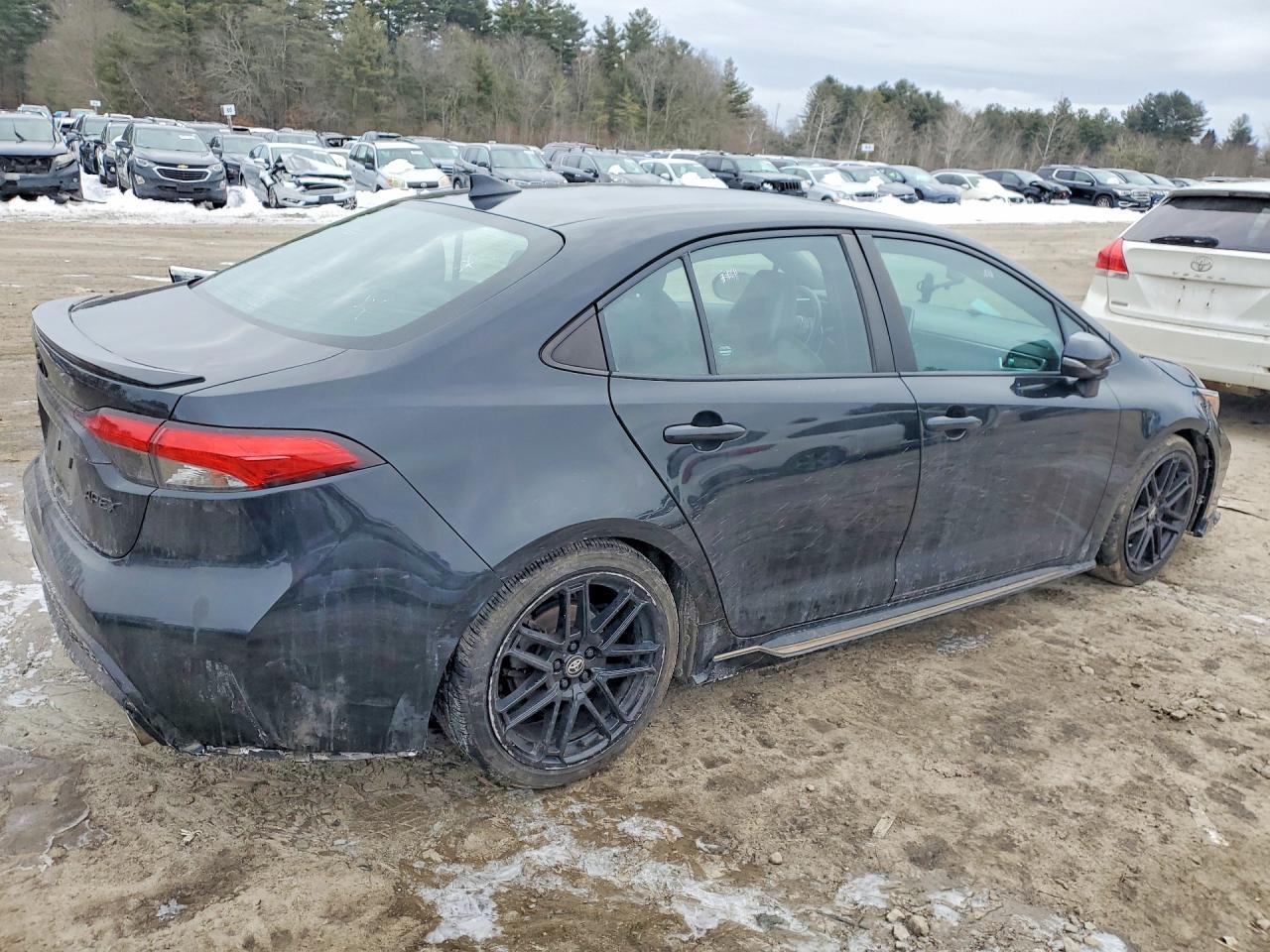 2021 TOYOTA COROLLA