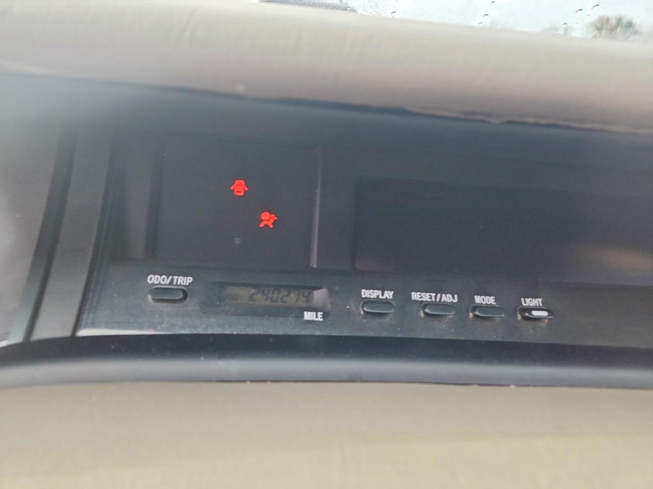 2002 TOYOTA Avalon
