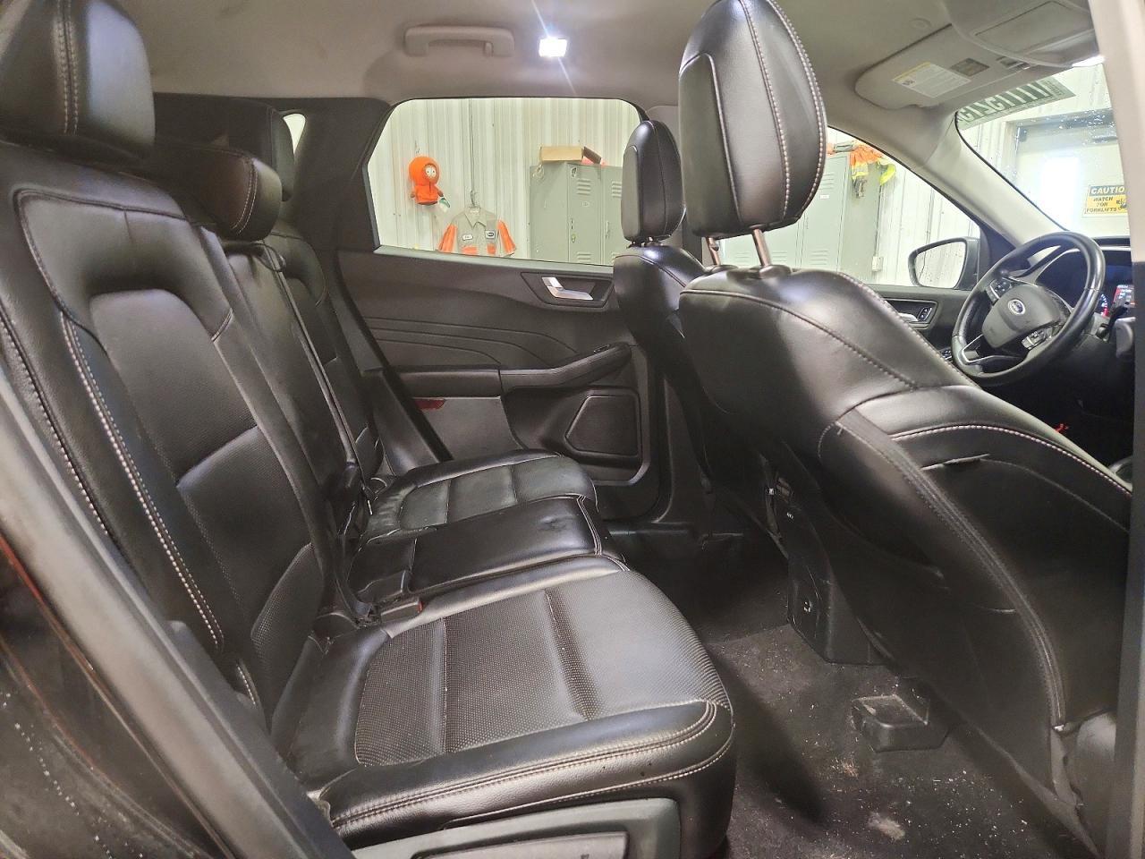 2022 FORD ESCAPE