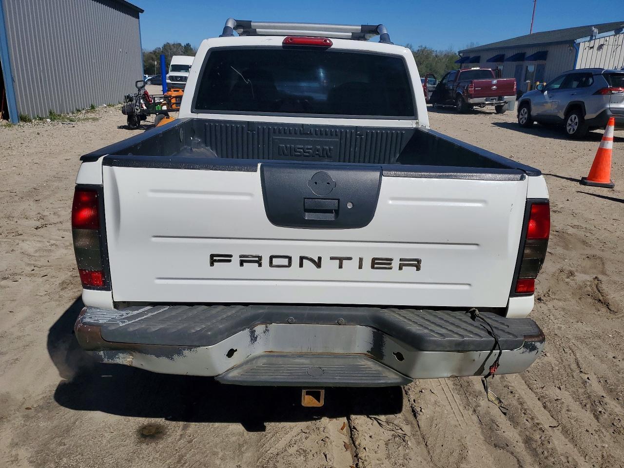 2001 NISSAN Frontier