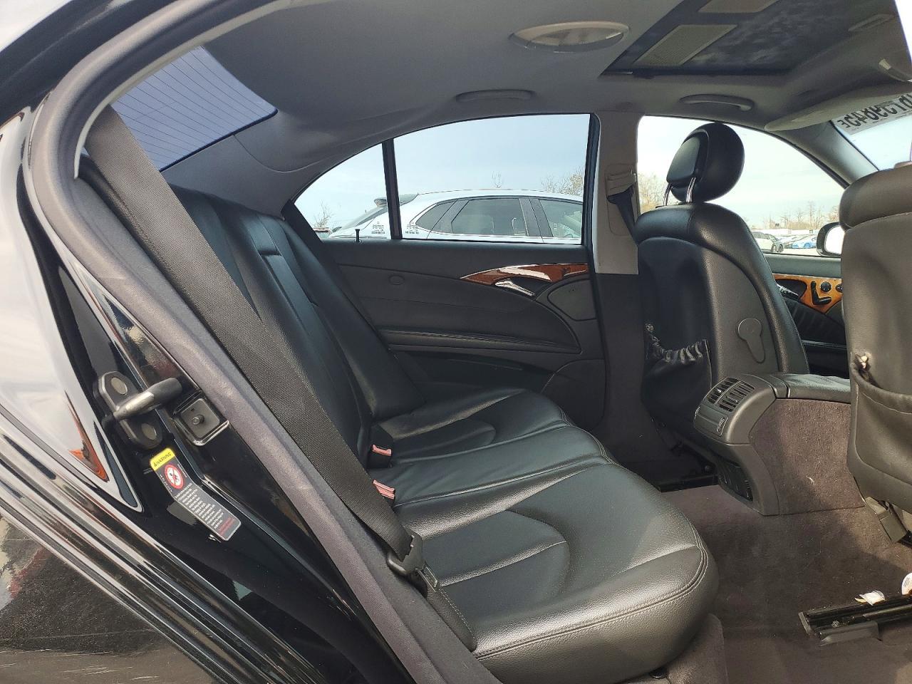 2004 MERCEDES-BENZ E-Class
