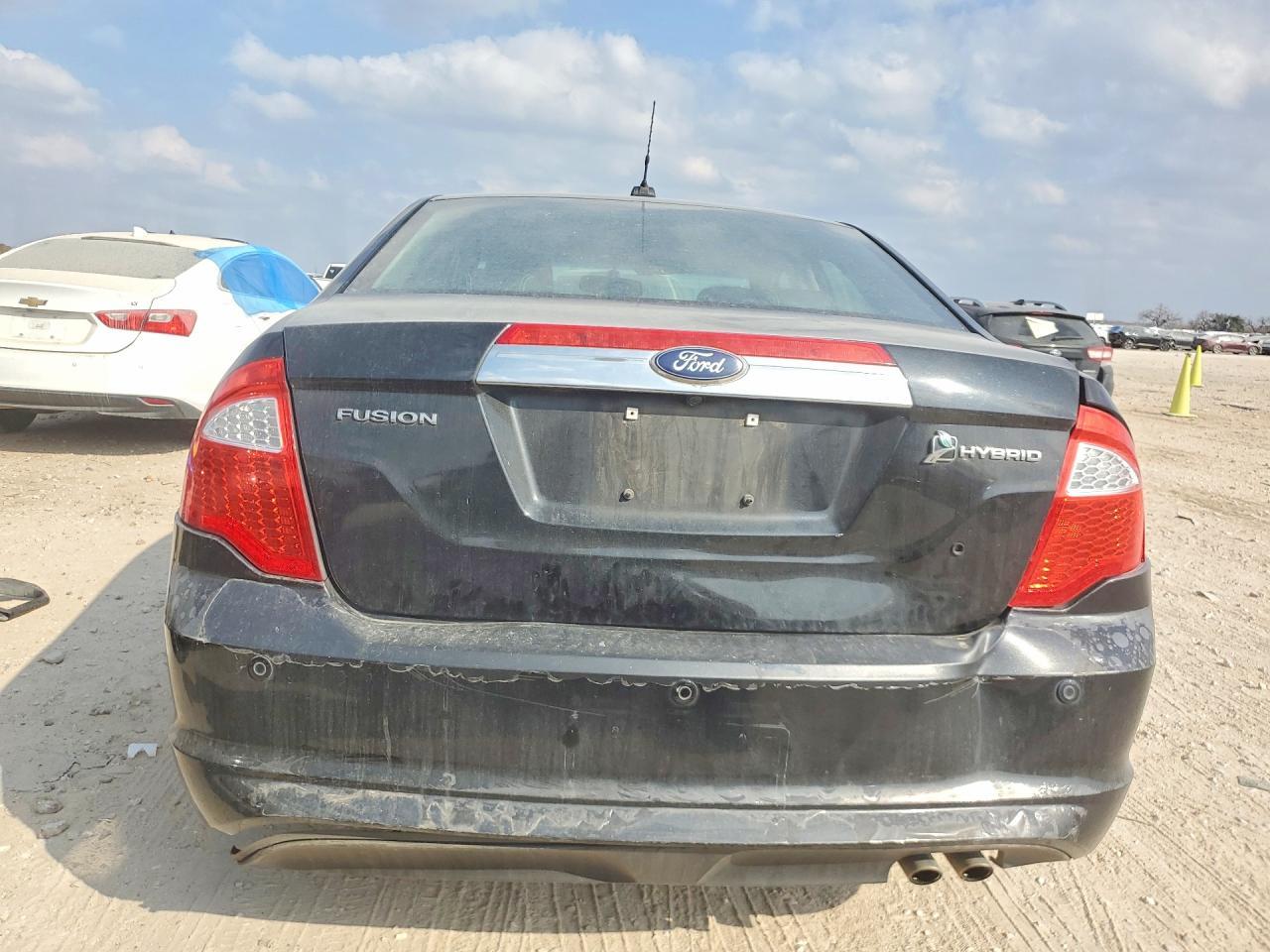 2010 FORD FUSION