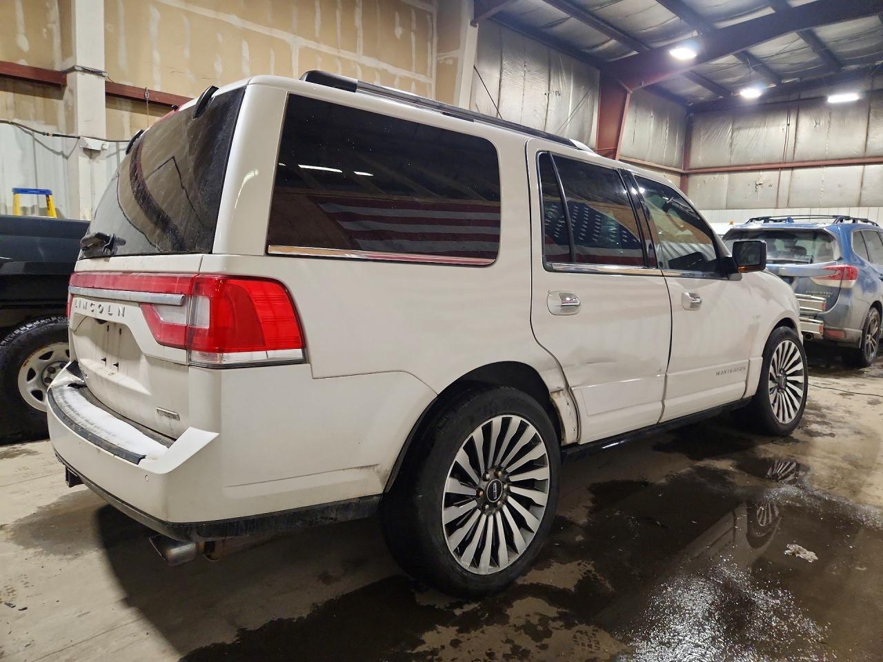 2015 LINCOLN Navigator