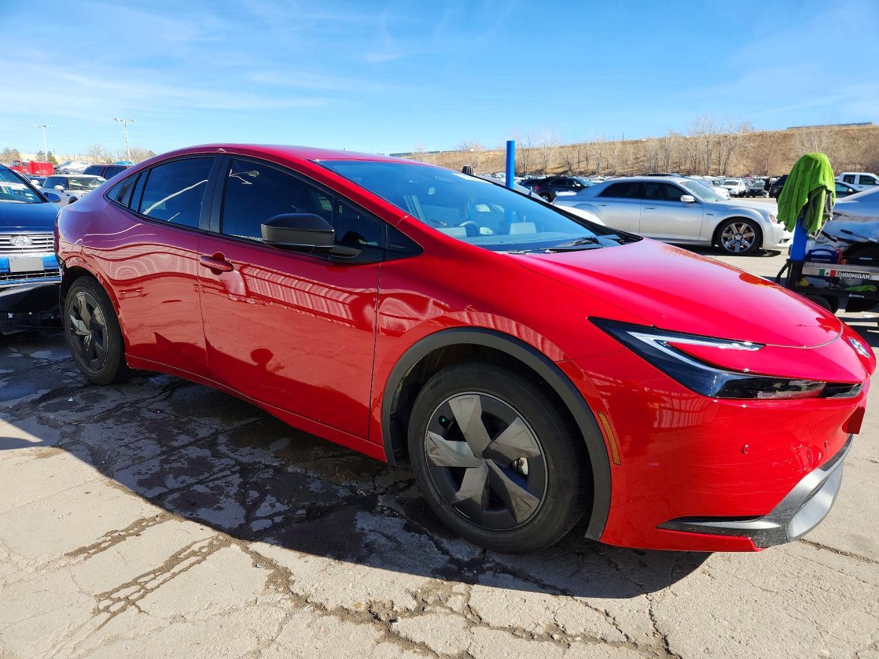 2024 TOYOTA PRIUS