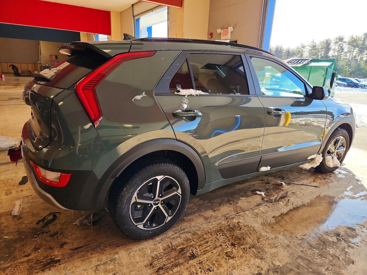 2025 KIA Niro
