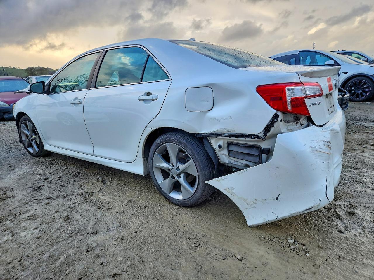 2014 TOYOTA CAMRY