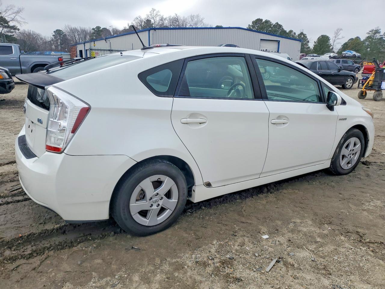 2010 TOYOTA PRIUS