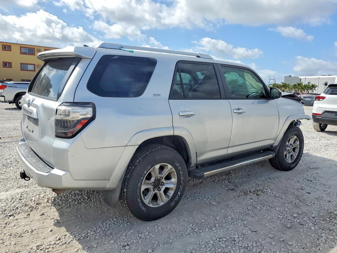 2015 TOYOTA 4Runner