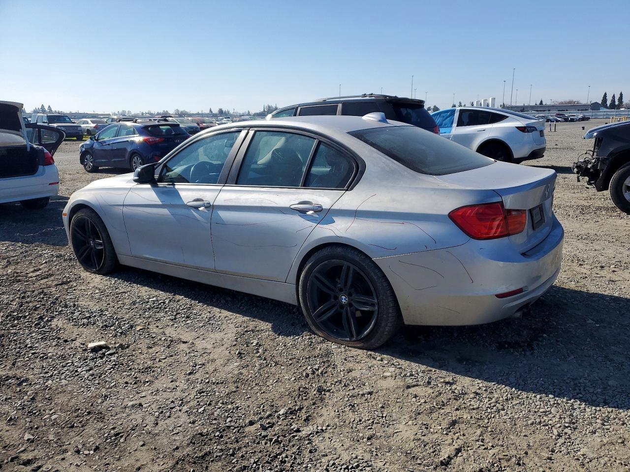 2013 BMW 3 SERIES