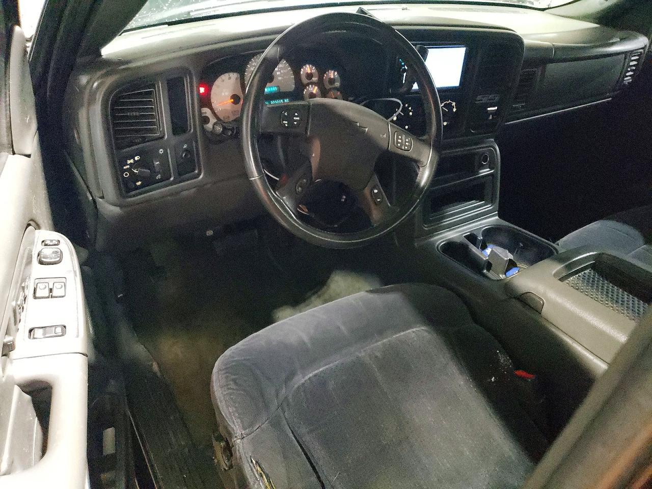 2004 CHEVROLET Silverado