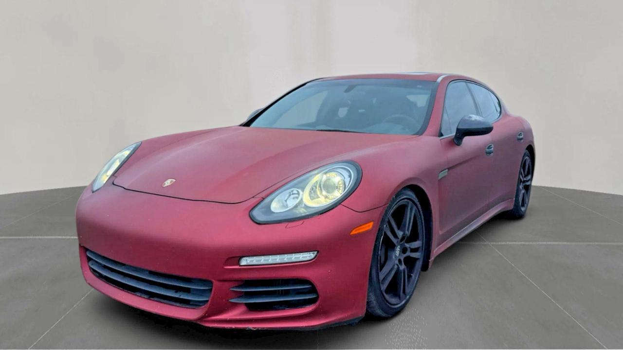 2015 PORSCHE Panamera