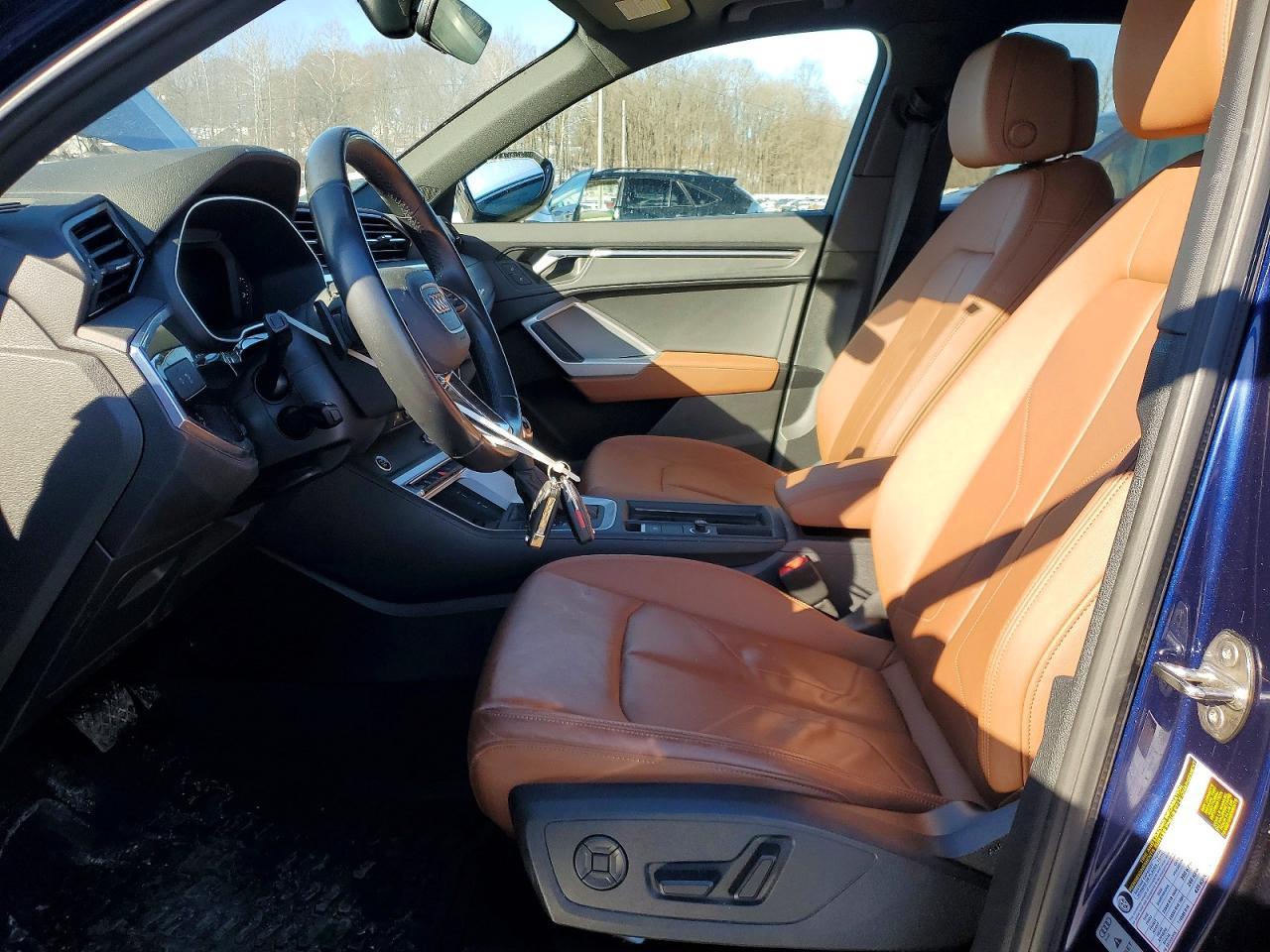 2024 AUDI Q3
