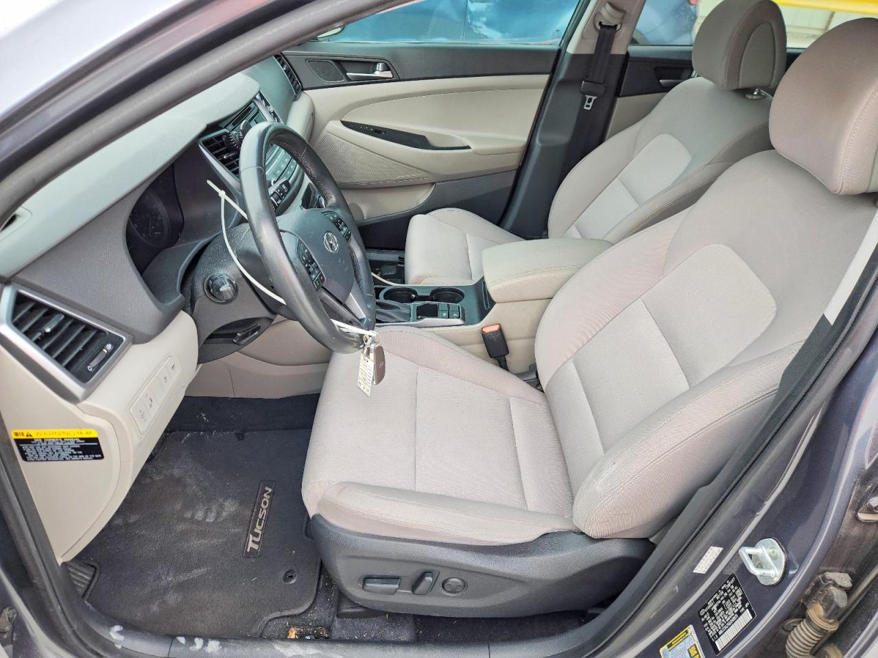 2016 HYUNDAI TUCSON