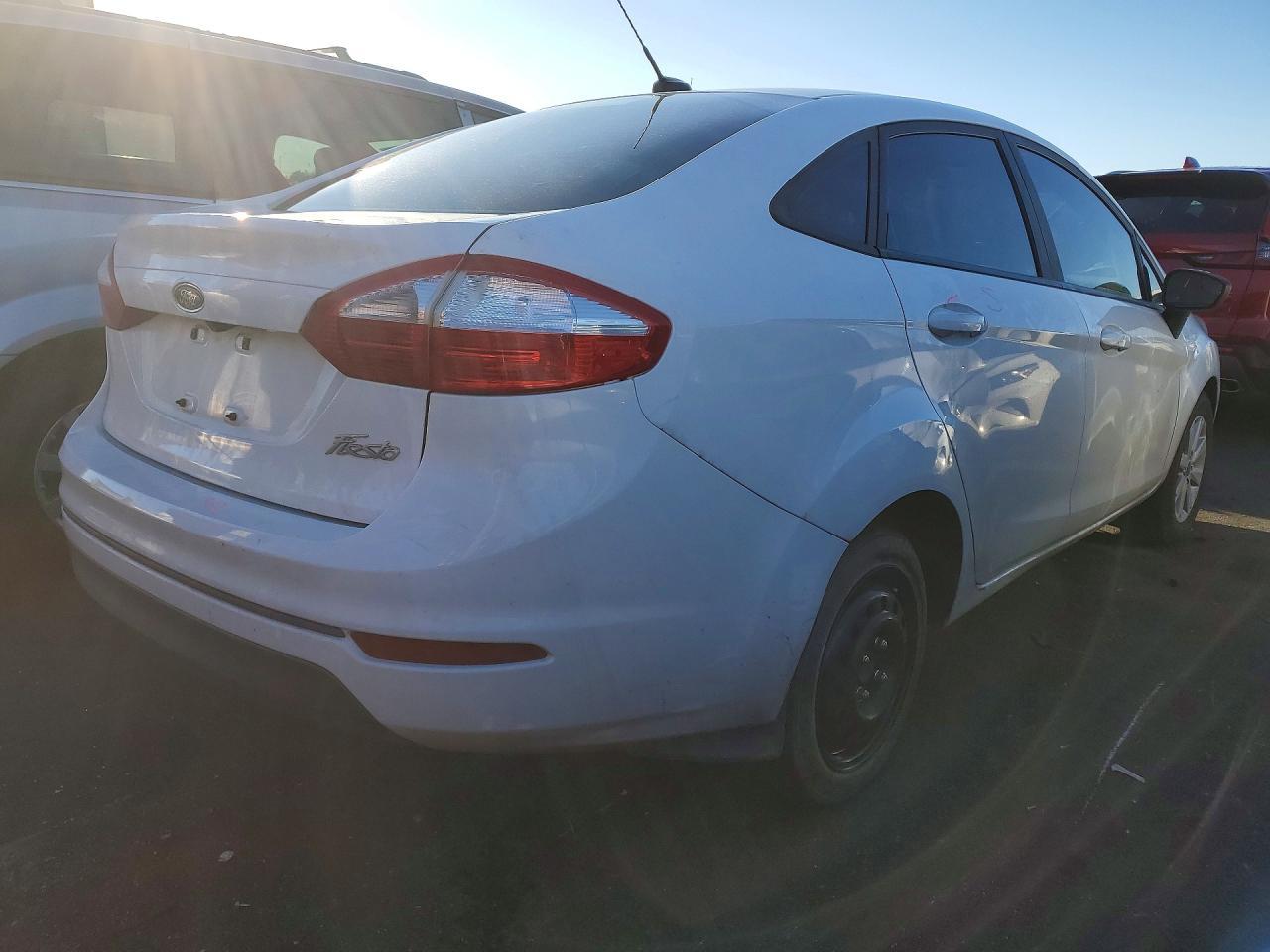 2018 FORD Fiesta