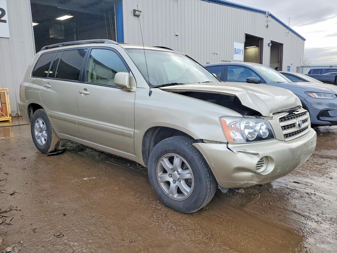 2002 TOYOTA HIGHLANDER