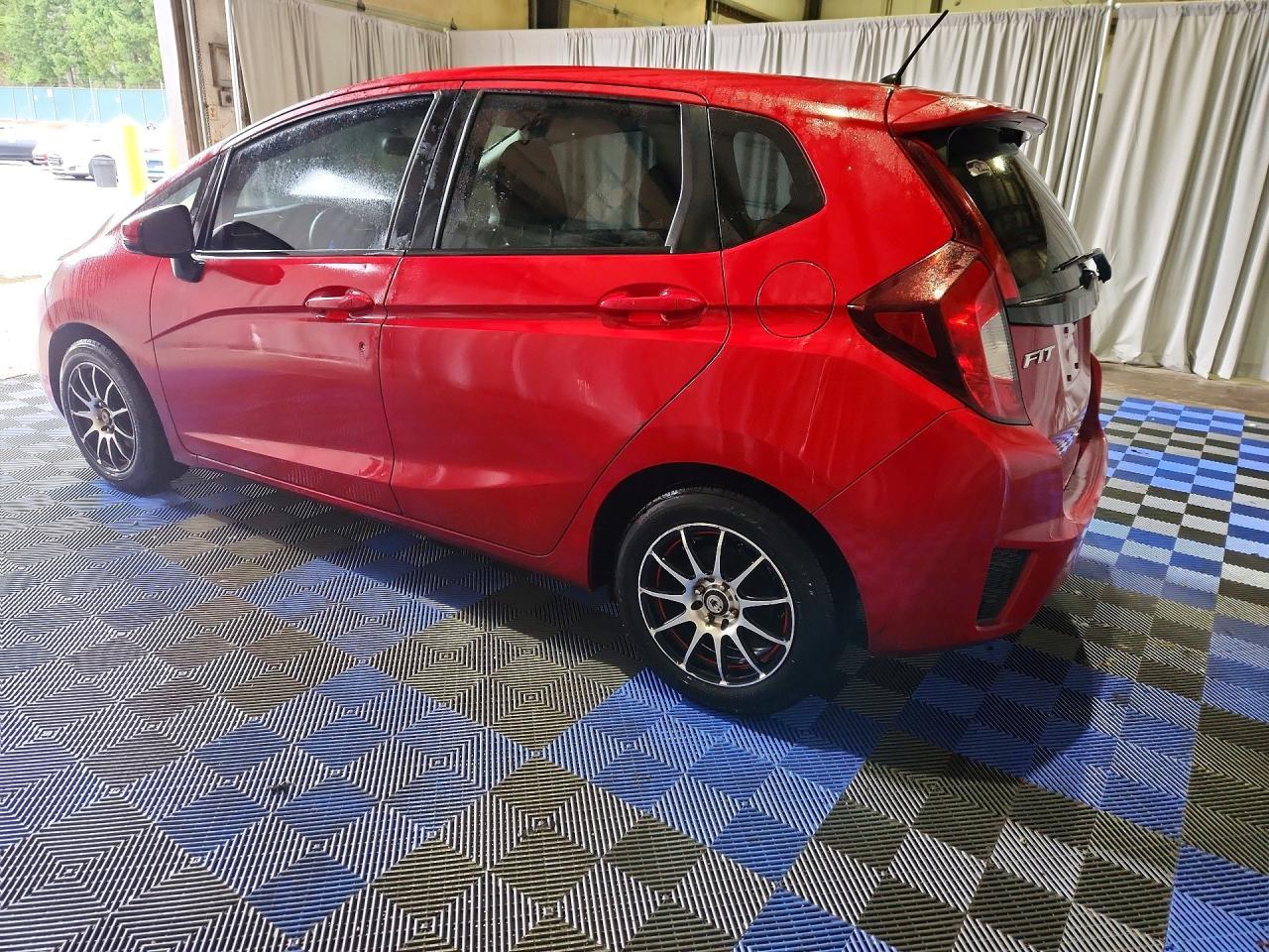 2016 HONDA FIT