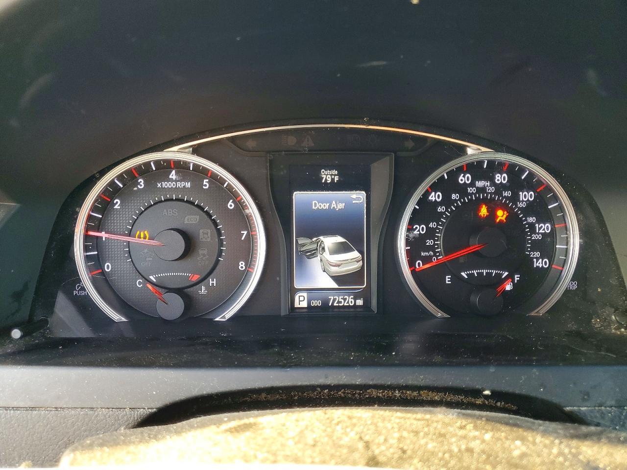 2016 TOYOTA CAMRY