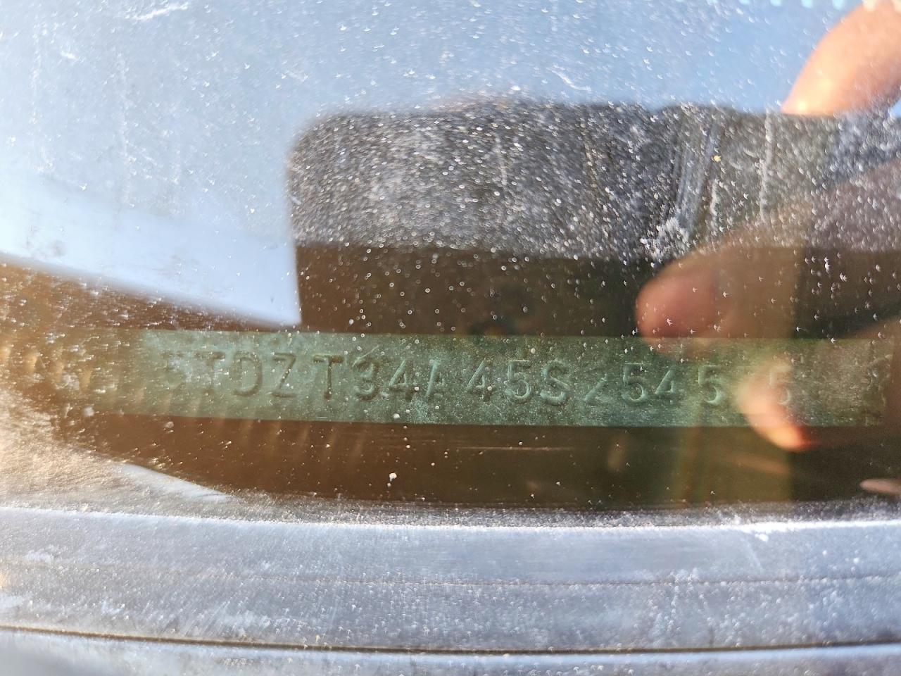 2005 TOYOTA Sequoia