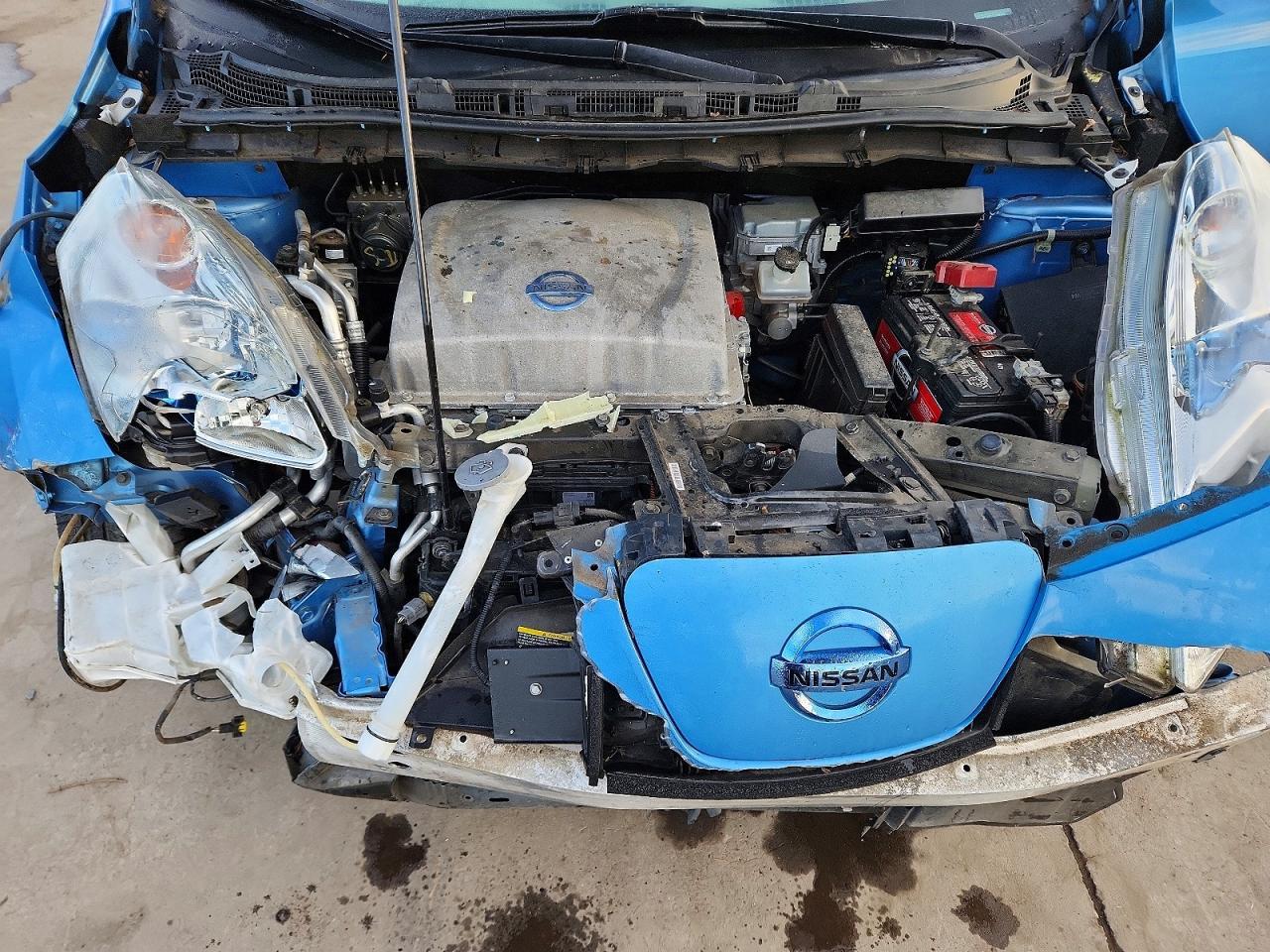 2013 NISSAN LEAF