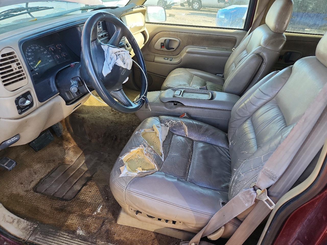 1999 GMC Suburban
