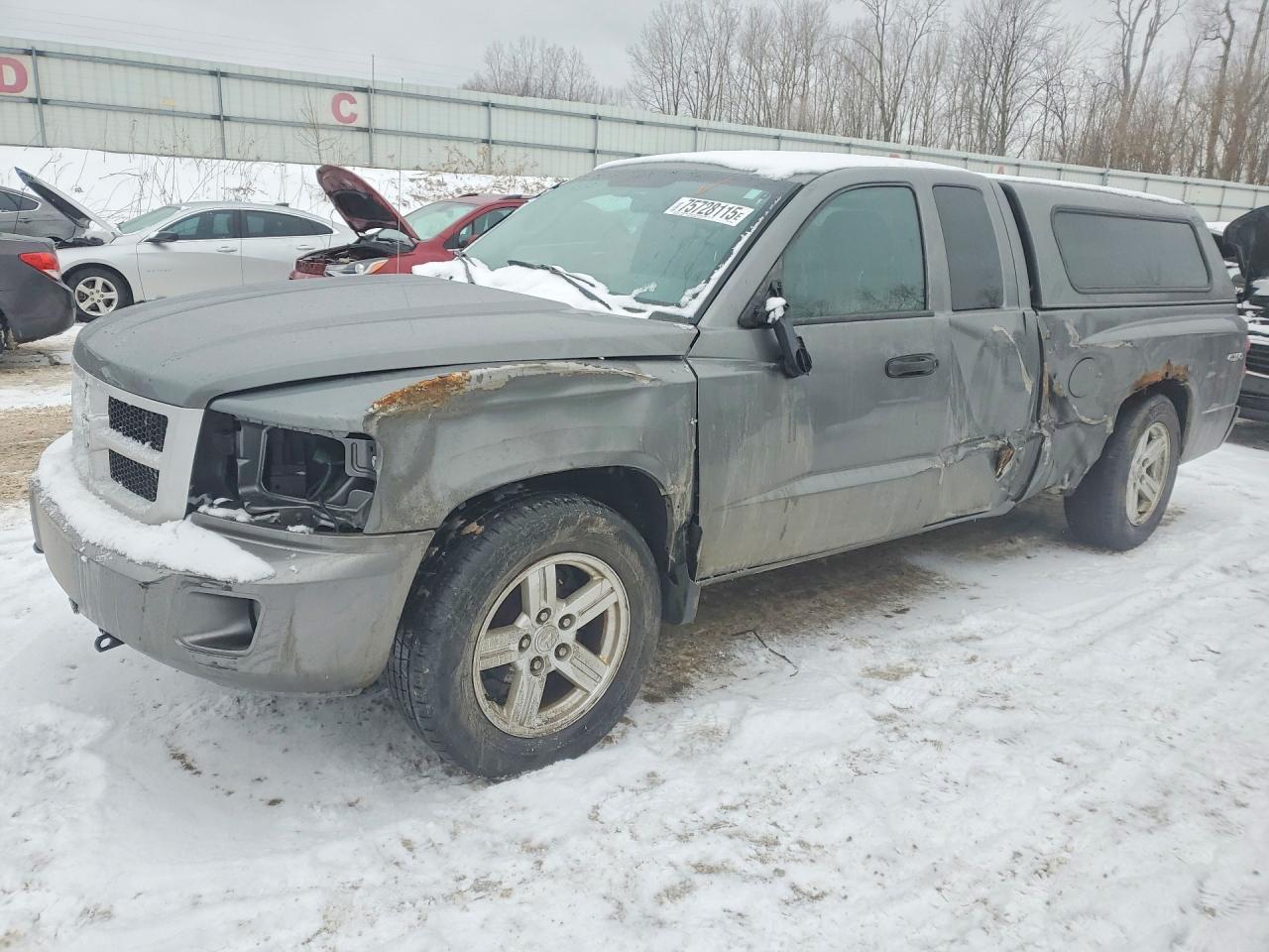 2011 DODGE Dakota
